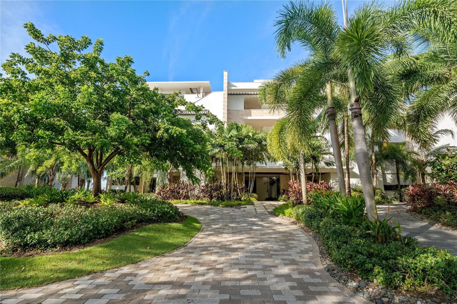 West Beach Residences 200 DORADO BEACH DRIVE #3731