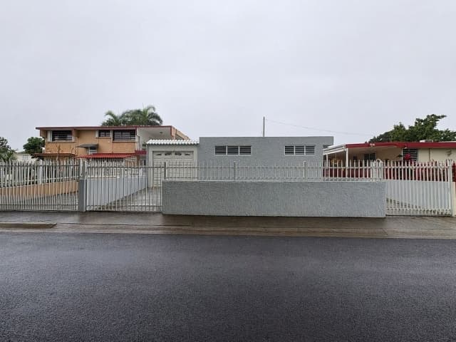 RESIDENCIA URB. LA CUMBRE, SAN JUAN