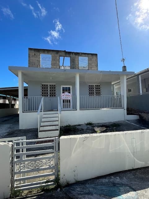 RESIDENCIA BO. GUARAGUAO, GUAYNABO