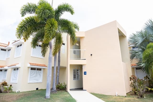 APARTAMENTO CONDO. EL LEGADO GOLF RESORT, GUAYAMA