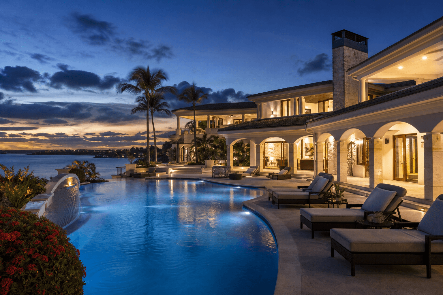 LUXE