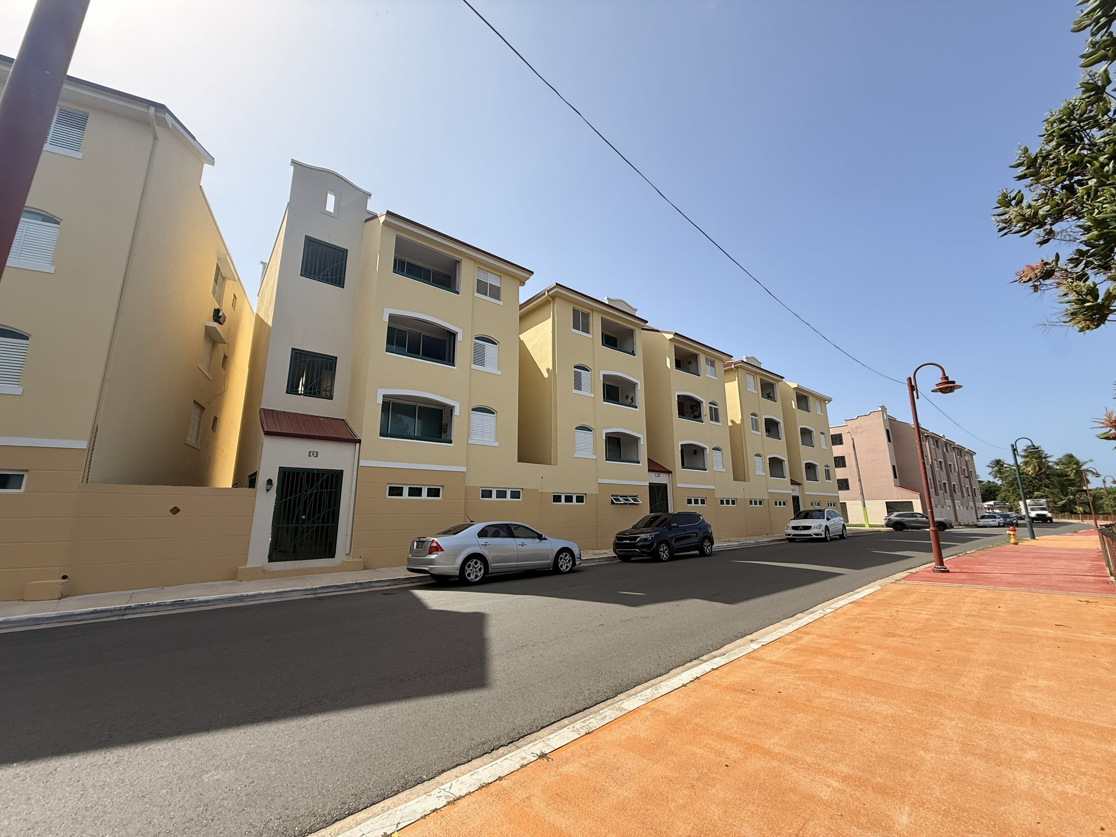 APARTAMENTO CONDO. MARINA III, BARCELONETA