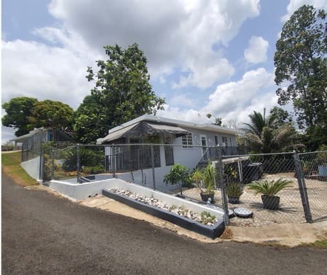 Propiedad Multi-familiar de 2 unidades en Caguas
